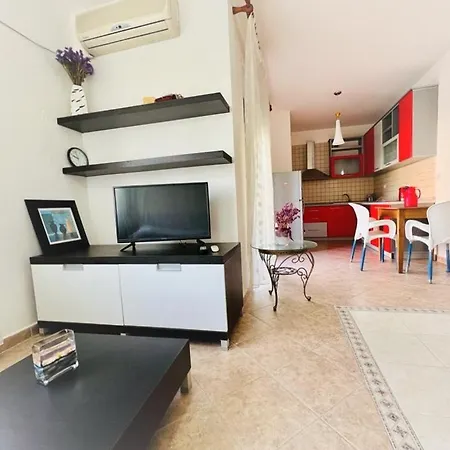 Apartment In Front Of The Beach Durres Exterior photo